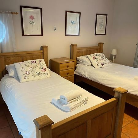 Mimosa Cottage Swyre 外观 照片